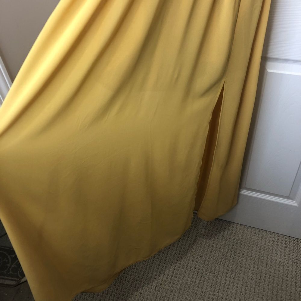 Windsor yellow thin spaghetti strap maxi prom homecoming dress, size small - Picture 4 of 16